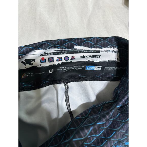 Drakon Wonder Woman Leggings OS - Picture 5 of 5